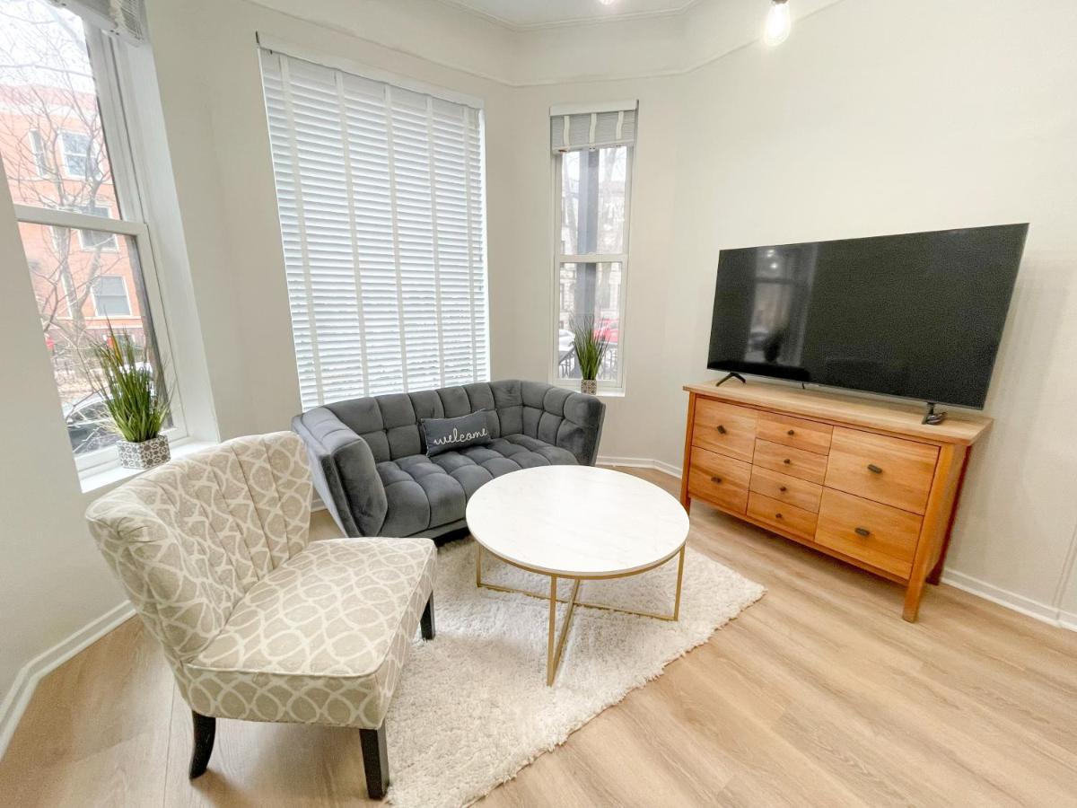 Wrigleyville Friends Unit - 5Bdrm Chicago Exterior foto